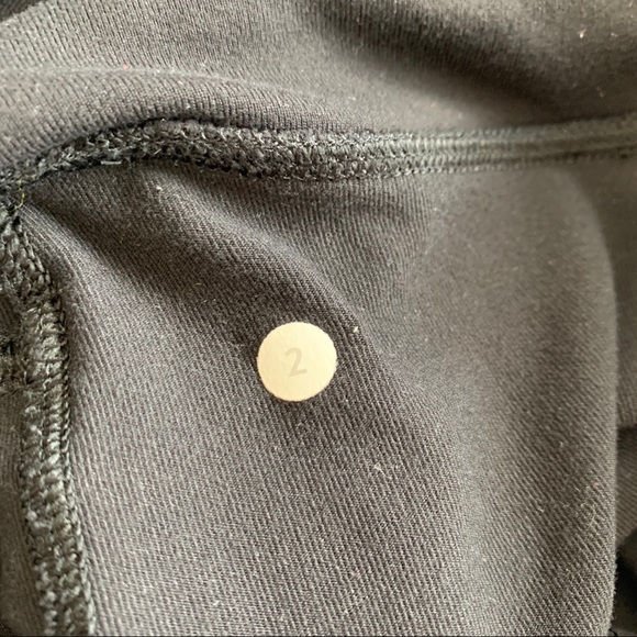 Lululemon straight leg pants - Picture 6 of 6